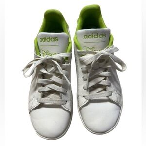 Limited edition release AdidasX Disney advantage Muppets kermit the Frog sneaker